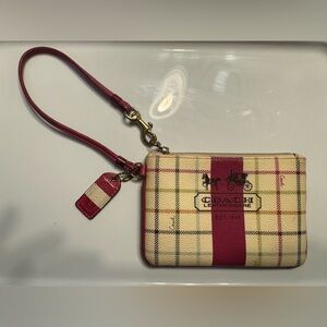 2008-09 Coach Tattersall wristlet